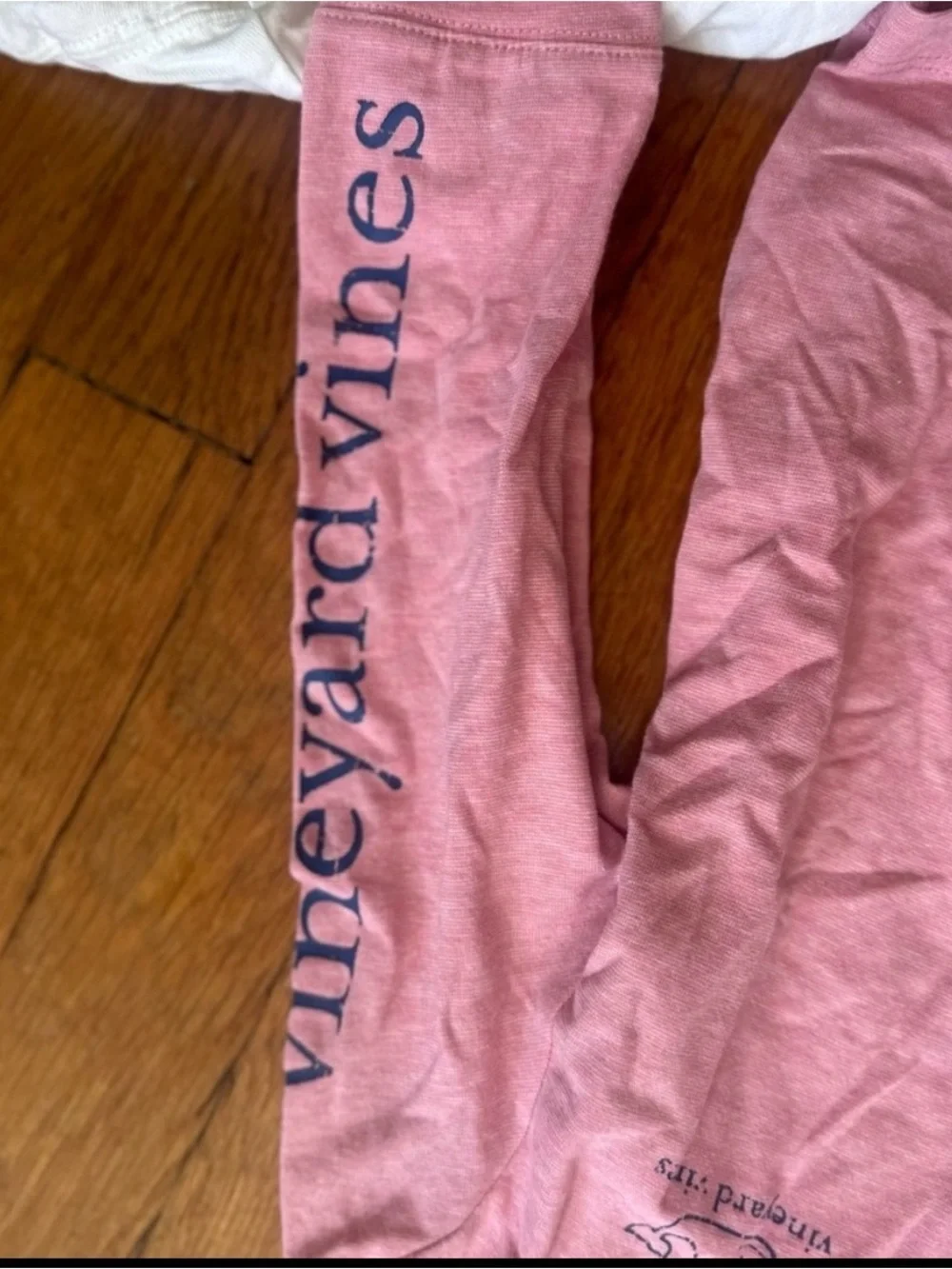 Vineyard Vines Pink Long-Sleeve Crewneck Tee, size small and 4t LIKE NEW
